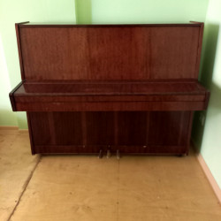 Əla vəziyyətdə Belarus piano satılır