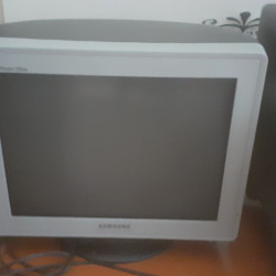 Sabunçu rayon Sabunçu qəsəbəsində az işlədilmiş monitor