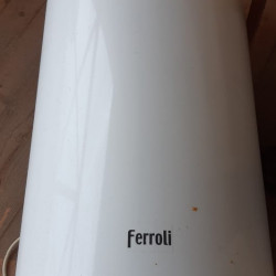 ferroli - italiya istehsali 100 litr ariston satiram , pası