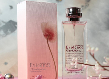 Evidence Eau De Parfum Natural Sprey for Women by La