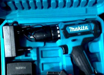 Şurupavyort Makita 18 watt gücündədir. 10 mmlik plasmas