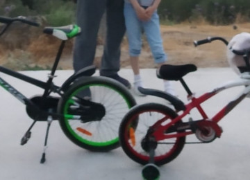 uşaq üçün velosipedlər satılır 1+1= 160 manata (aşağı yeri