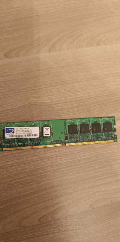 Ram 512 MB DDR 2 TwinMos Ram 512 MB DDR 2 TwinMos Unvan Sabuncu Qesebesi Araz