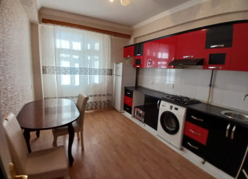 Xirdalan seheri AAAF parkda 6/4-cu mertebesinde sahesi 86