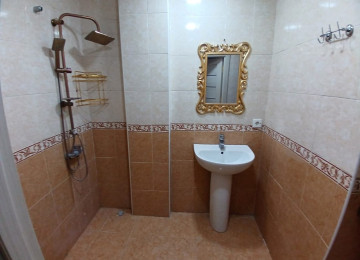 Xirdalan seheri AAAF parkda 6/4-cu mertebesinde sahesi 86