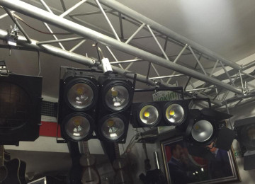 Səs avadanlıqlarının kirayəsi xidməti. İcarəyə aparatura