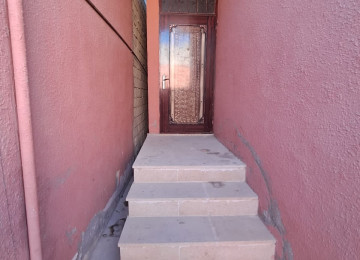 Xirdalan seheri 7 nomreli mektebin yaninda sahesi 50 kvm 2