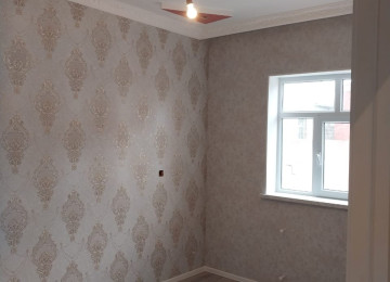 Xirdadalan seheri Ugur marketin arxasinda qosa dasla