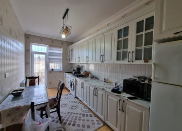 COX KEYFİYYETLİ EV SATİLİR! Zabrat qəsəbəsi Esas yola 75