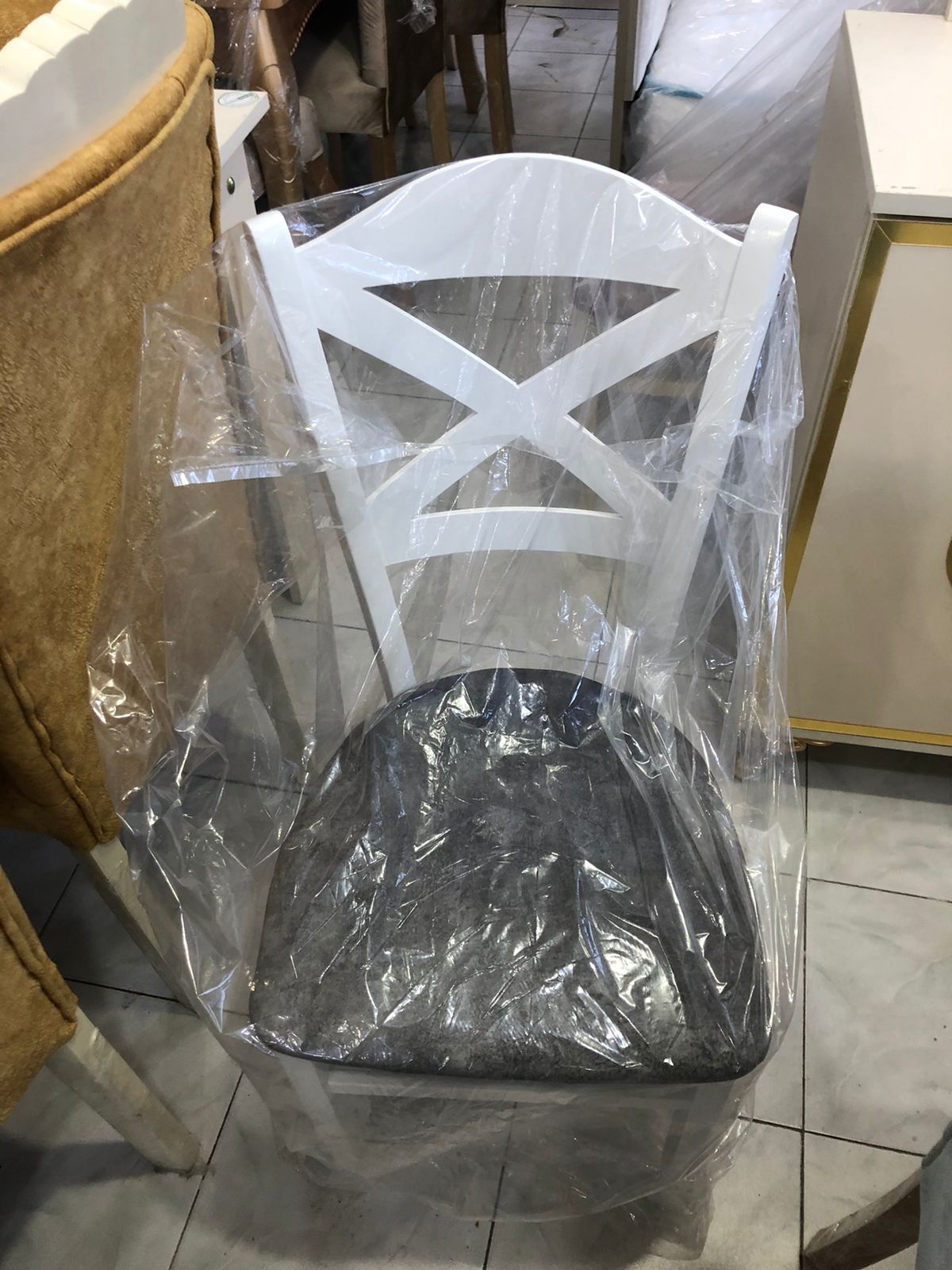 Stul Sifarişlə hazırlanır Rəng seçimi var Şəhərdaxili