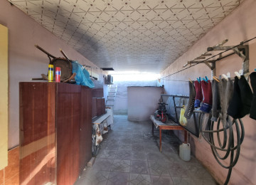 Zabrat qəsəbəsi 307 saylı məktəbə yaxın 1,5sot 100kvm.3otaq