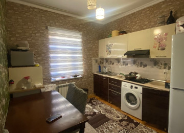 Xirdalan seheri AAAF parkda 2 mertebeli sahesi 130 kvm 4