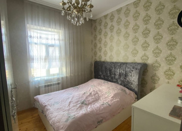 Xirdalan seheri AAAF parkda 2 mertebeli sahesi 130 kvm 4