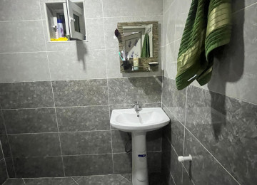 Təcili satılır! Xırdalan şəhərində 2 mərtəbəli kürsülü,4