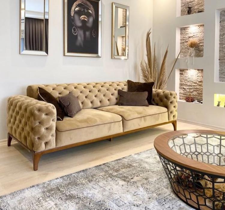 Divan Sifarişlə hazırlanır Rəng seçimi var Nəğd və daxili