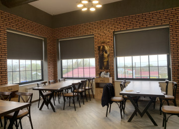 Salam size her kesin zovqunu oxshayan jaluz perdeler