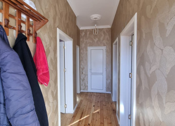 Zabrat 1qesebesinde 307 sayli mekteb yaninda,marşuruta 100