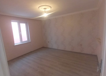 Zabrat qes.Ats yolu 2 sotda 65 kvm.sahesi olan 2 otaqli ev