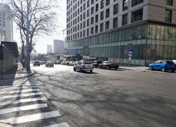 Şəhərin mərkəzində Azadlıq prosbekti 80 də 28 may