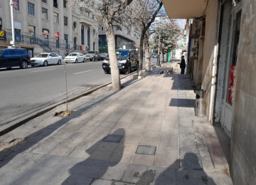 Şəhərin mərkəzində Azadlıq prosbekti 80 də 28 may