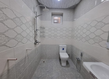 Zabrat 1qesebesinde QAI arxa yolunda paliklinikaya yaxin