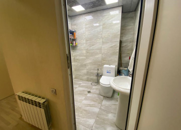 Çox təcili satılır. Zərifə parkının yanı Üzeyir şadlıq