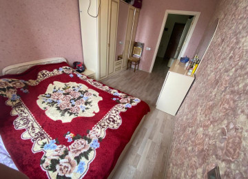 Çox təcili satılır. Zərifə parkının yanı Üzeyir şadlıq