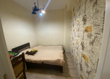 Çox təcili satılır. Zərifə parkının yanı Üzeyir şadlıq