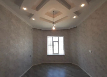 Təcili Novxanıda 2 mərtəbəli ev satılır. Ev təmirdən yeni