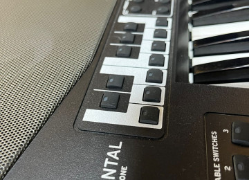 Korg pa700- yeni̇ sintezator dünyada ən çox satan korg`un