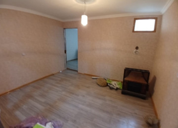 Xirdalan seheri kohne bazarin yaxinliqinda sahesi 55 kvm 2