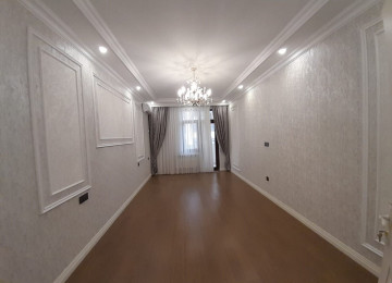 Şəhərin mərkəzində Azadlıq prosbektində 28 may Metrosunun