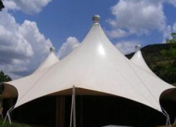 yağış keçirməyən membran siseminin qurulması.su kecirmeyen