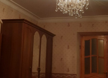 Salam aleykum. Narimanov rayonu Ayna Sultanova heykeli