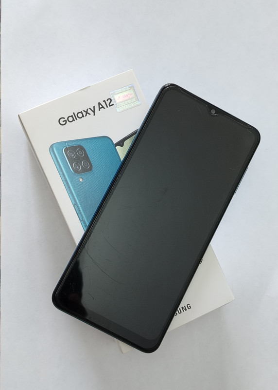 Samsung A12 (32GB) Samsung A12-nin rahatlığını yaşayın bu etibarlı smartfon