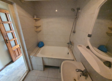 Bismillah! Neftçilər m. 5/1 4otaq 90kv mənzil kirayə