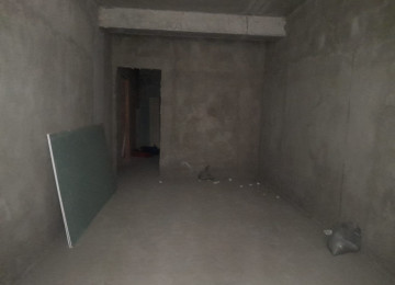 Şəhərin mərkəzində 28 may metrosunun yanında yeni tikilmiş