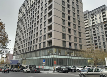 Şəhərin mərkəzində 28 may metrosunun yanında yeni tikilmiş