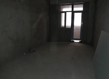 Şəhərin mərkəzində 28 may metrosunun yanında yeni tikilmiş