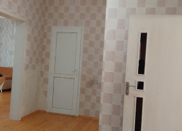 COX KEYFİYYETLE ÖZUNE TUKİLMİŞ EV SATİLİR! Zabrat qesebesi