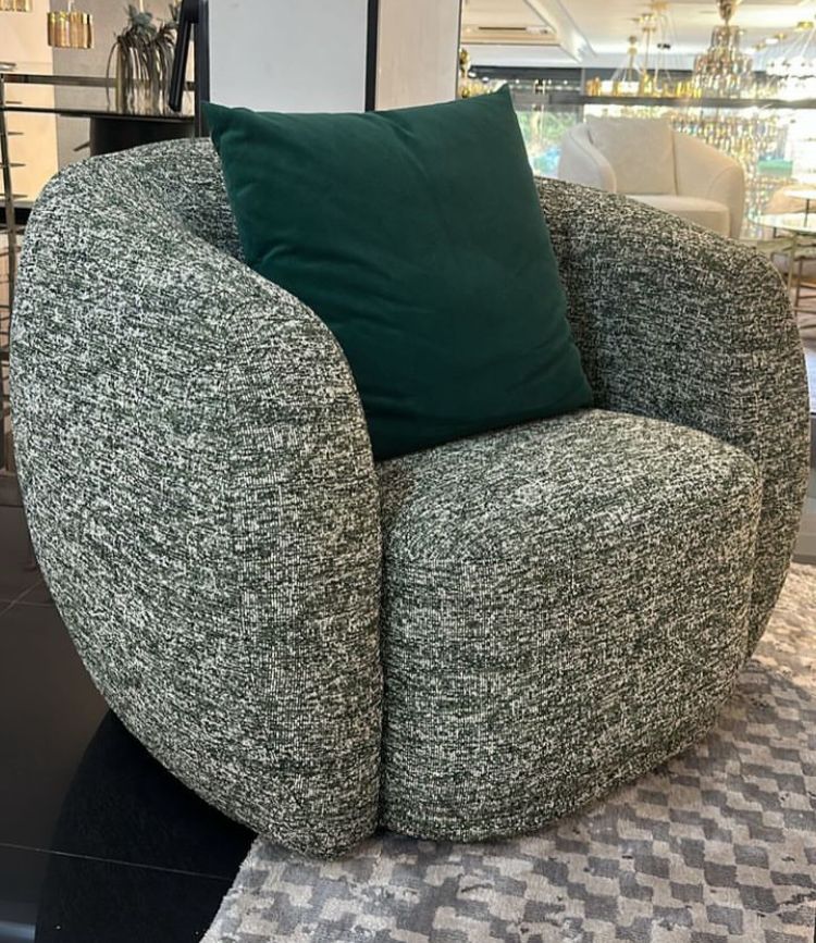 Kreslo Sifarişlə hazırlanır Rəng seçimi var Şəhərdaxili