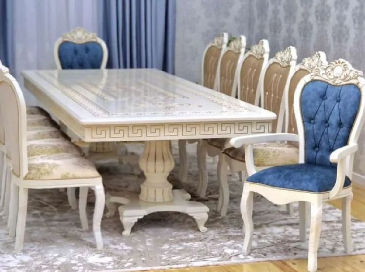 Masa və oturacaqlar Masa və oturacaqlar Sifarişlə hazırlanır Rəng seçimi var