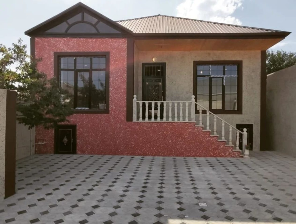Savxoz həyət evi Bakı şəhər Ramana Savxoz ərazisində, 296 nömrəli məktəbin