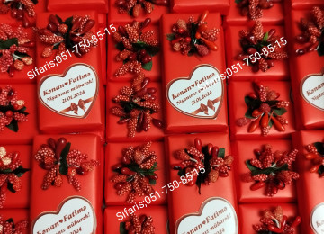 Nisan paylama konfetleri sifarisle bezedilir.Sifarisler en