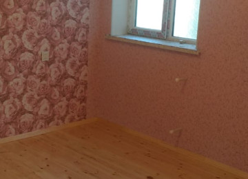 3 OTAQLİ QOŞA DAŞLA TUKİLMİŞ EV SATİLİR! Zabrat qesebesi