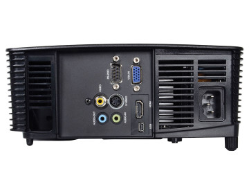 Proektor Optoma . 283 saat işləyib. Cox işiqlı göstərir.