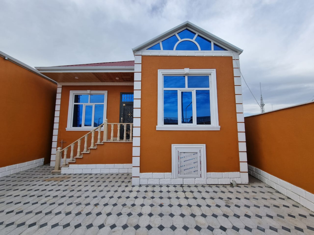 Zabrat qes esas yoldan 100 m Zabrat qəsəbəsində Maştaga,Kürdəxani dairesi yaninda esas