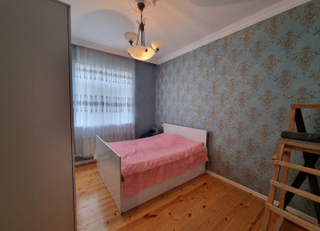 Zabrat 1 qesebesinde 307 saylı mektebe yaxin,marşuruta lap