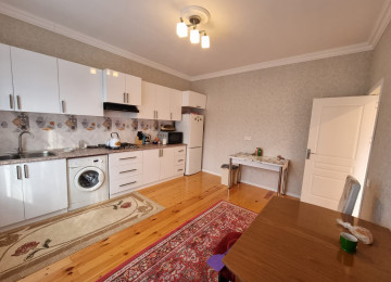 Zabrat 1 qesebesinde 307 saylı mektebe yaxin,marşuruta lap