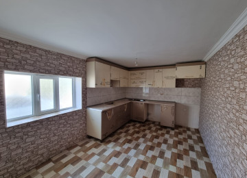 Zabrat 1 qesebesinde Rahid şadlıq evinin yaxınlığında 2